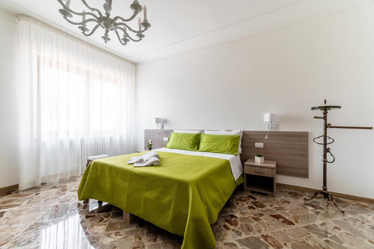 Le Calette Rooms - Puglia Mia Apartments Monopoli Exterior photo