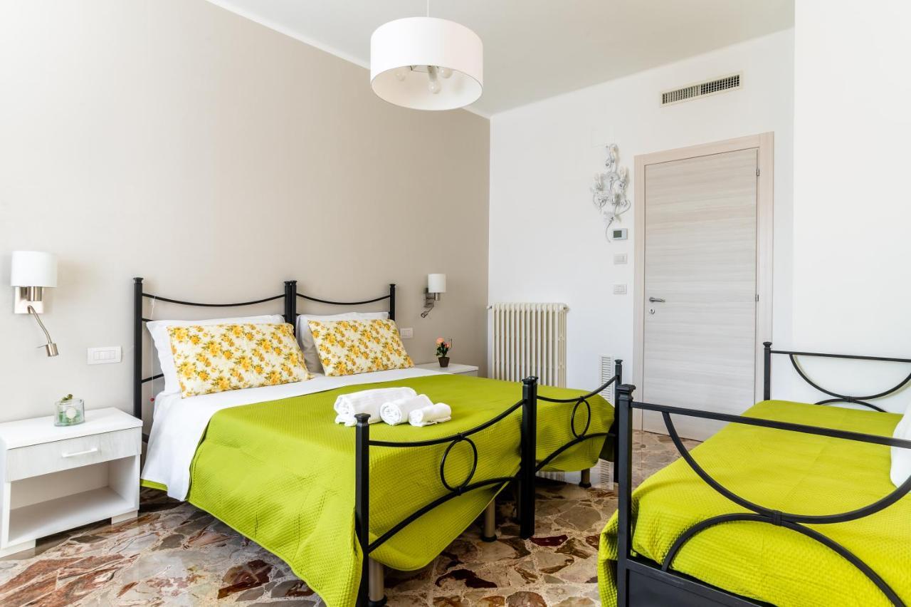 Le Calette Rooms - Puglia Mia Apartments Monopoli Exterior photo